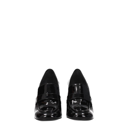 Stuart Weitzman Black Leather Broch